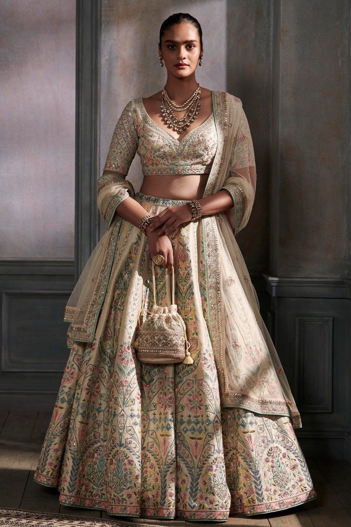 indian wedding dresses