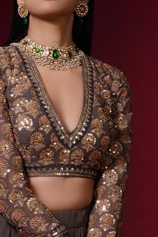 embroidered bridal lehenga