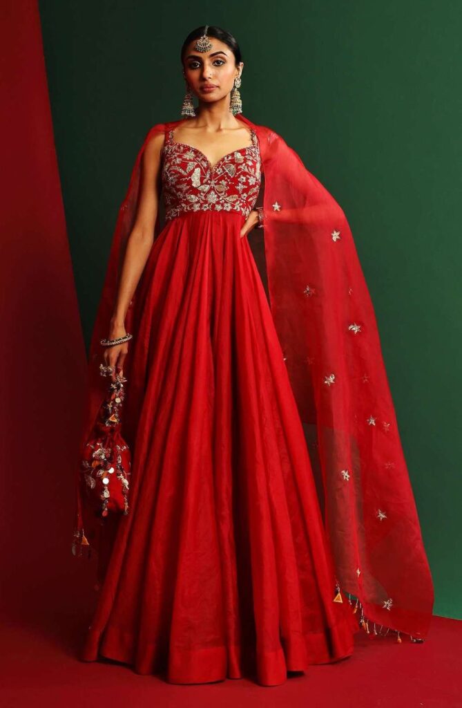 embroidered bridal lehenga