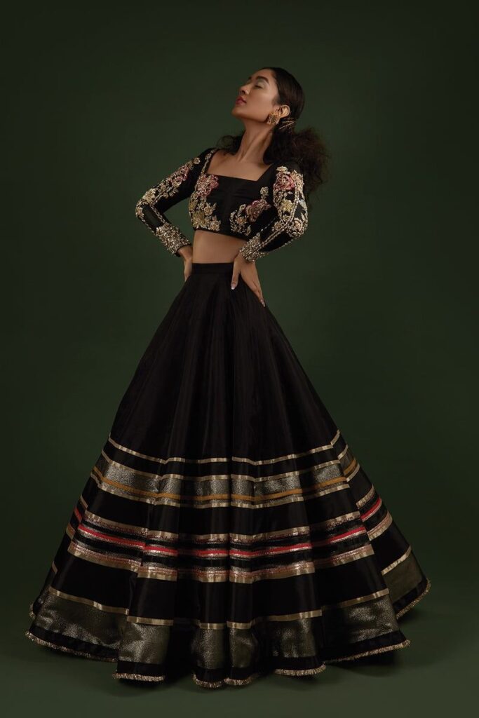 ZGW4672 Black Peony Lehenga