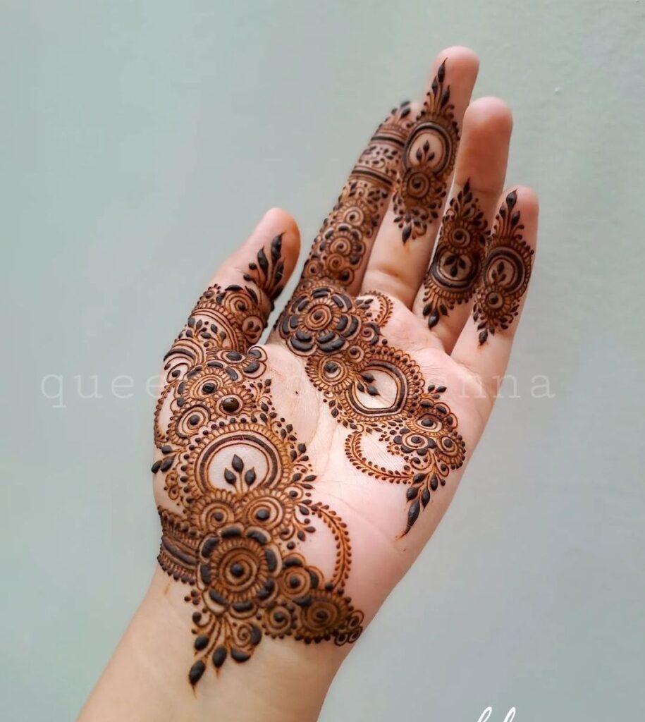 beautiful henna design 😍🥰