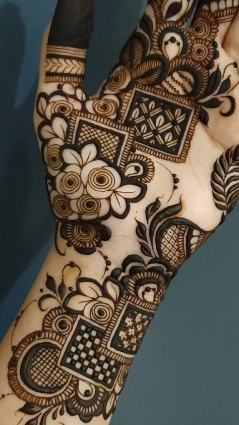 bridal mehndi