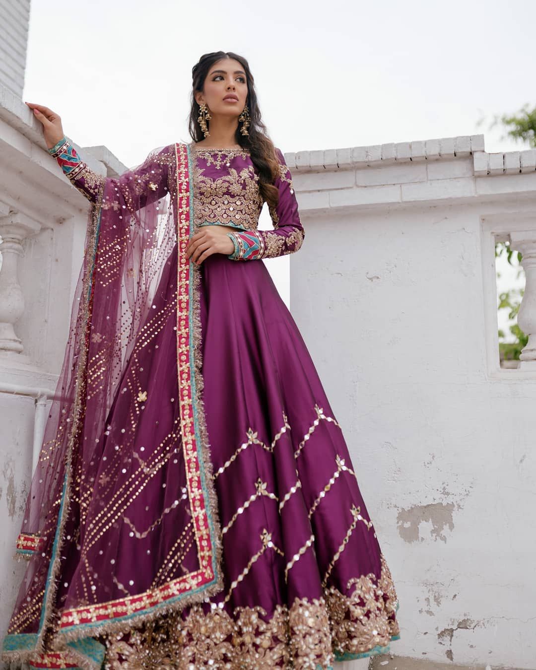 embroidered bridal lehenga