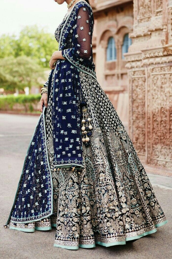 embroidered bridal lehenga