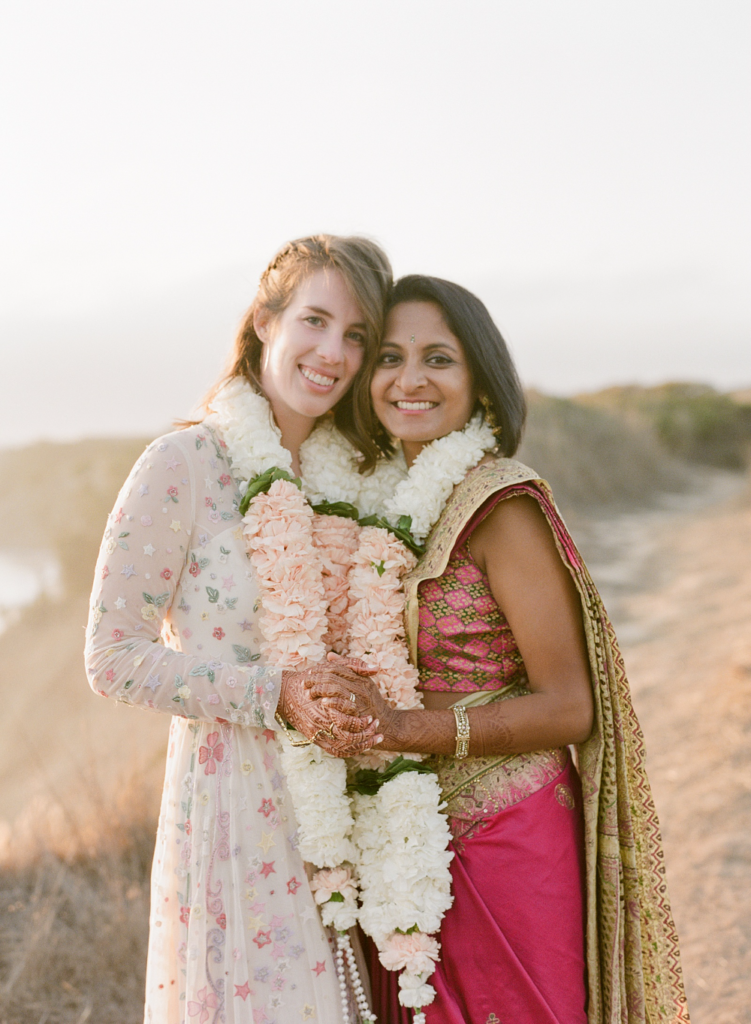 jean + anamika | BOLINAS BACKYARD WEDDING – cassievalente.com