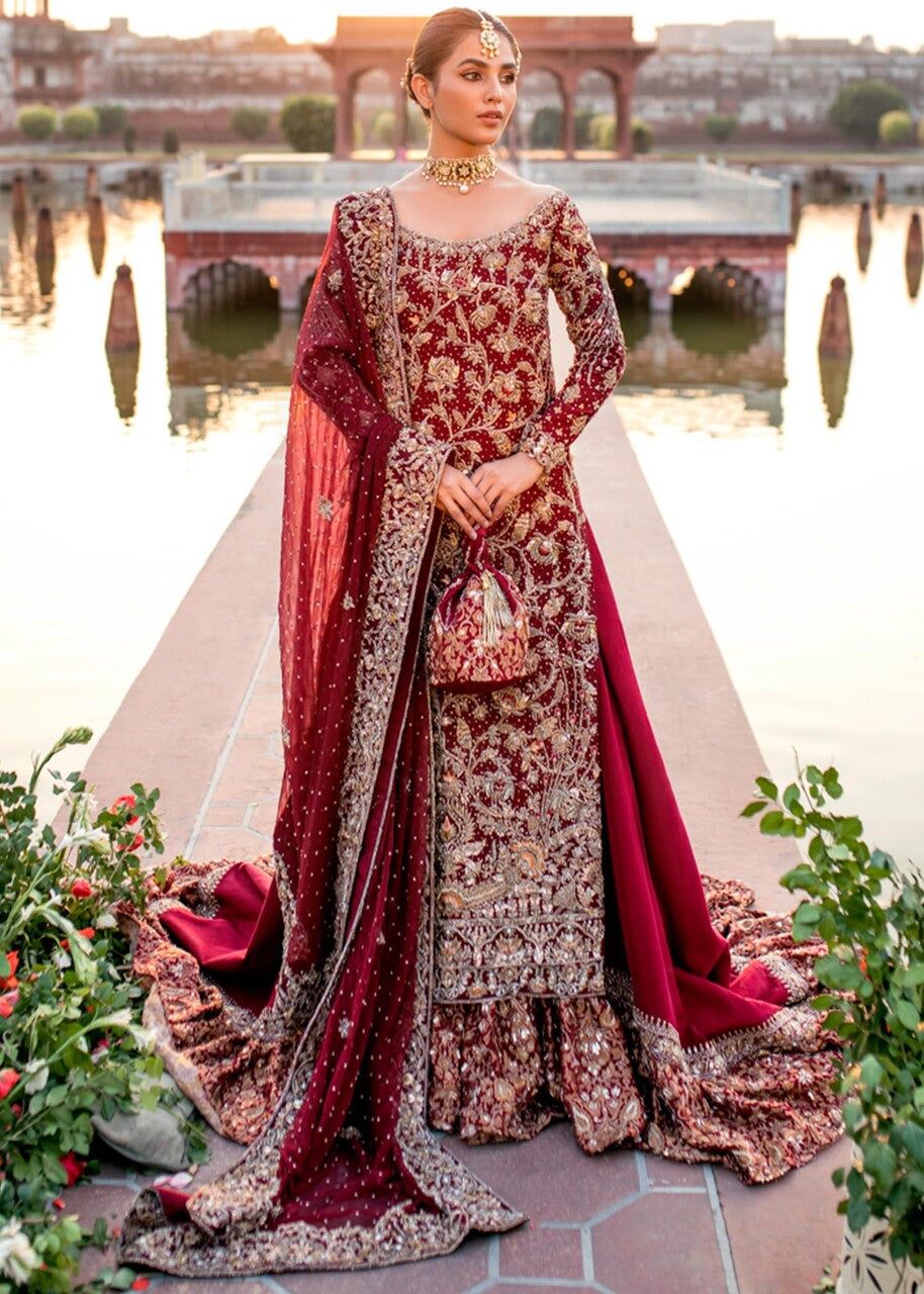 embroidered bridal lehenga